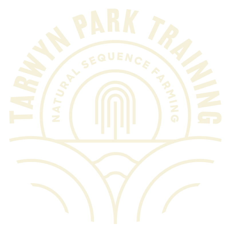 Tarwyn Park Logo